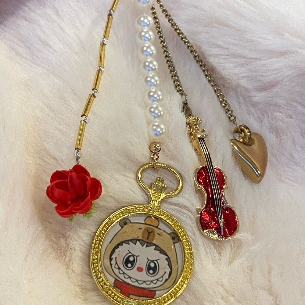 NEW LABUBU Tan Handbag CHARM with Gold and Red Charms KEYCHAIN VIOLIN ROSE - Picture 3 of 6